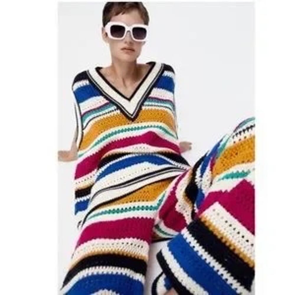 Zara Multicolor Striped Knit pants